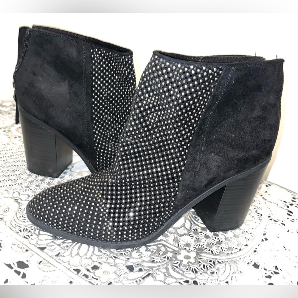 Madden Girl Women Back Zip Up Bootie Size 9.5